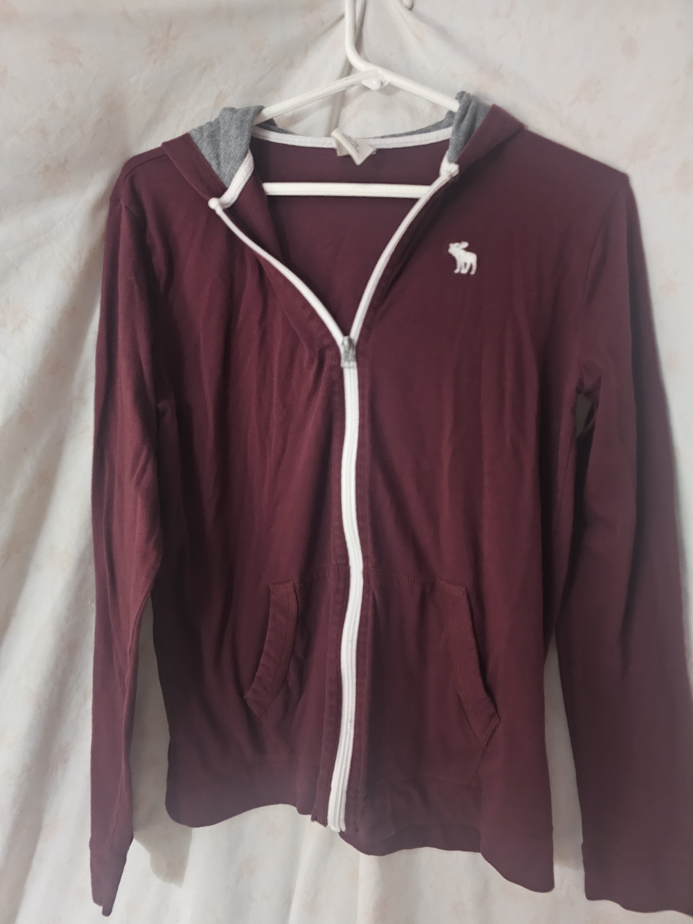 Abercrombie & Fitch Maroon Zip Hoodie Gray Lined Hood Girls XL/16 Womens S/M